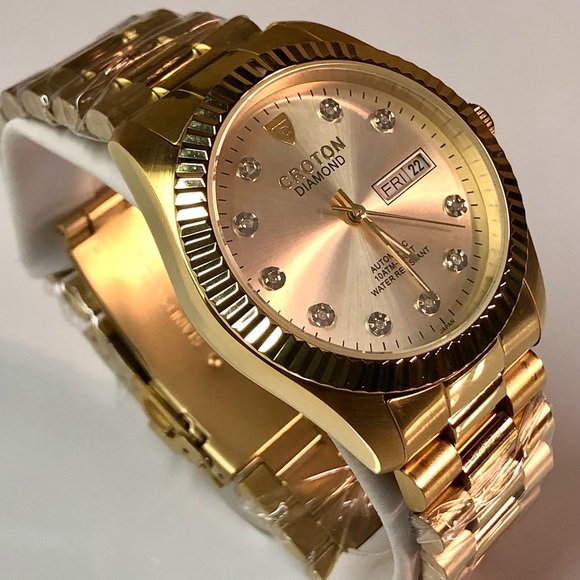 {SOLD} - Picture 4 of 7